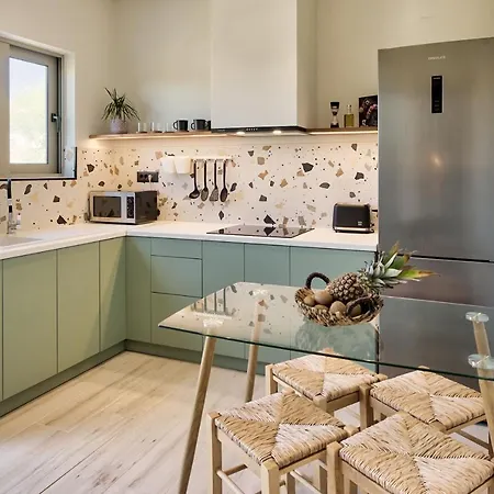 Aparthotel Nomas Living