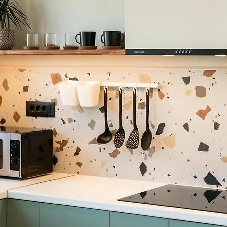 Nomas Living Aparthotel Kalamákion