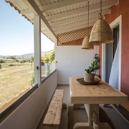 Nomas Living Aparthotel